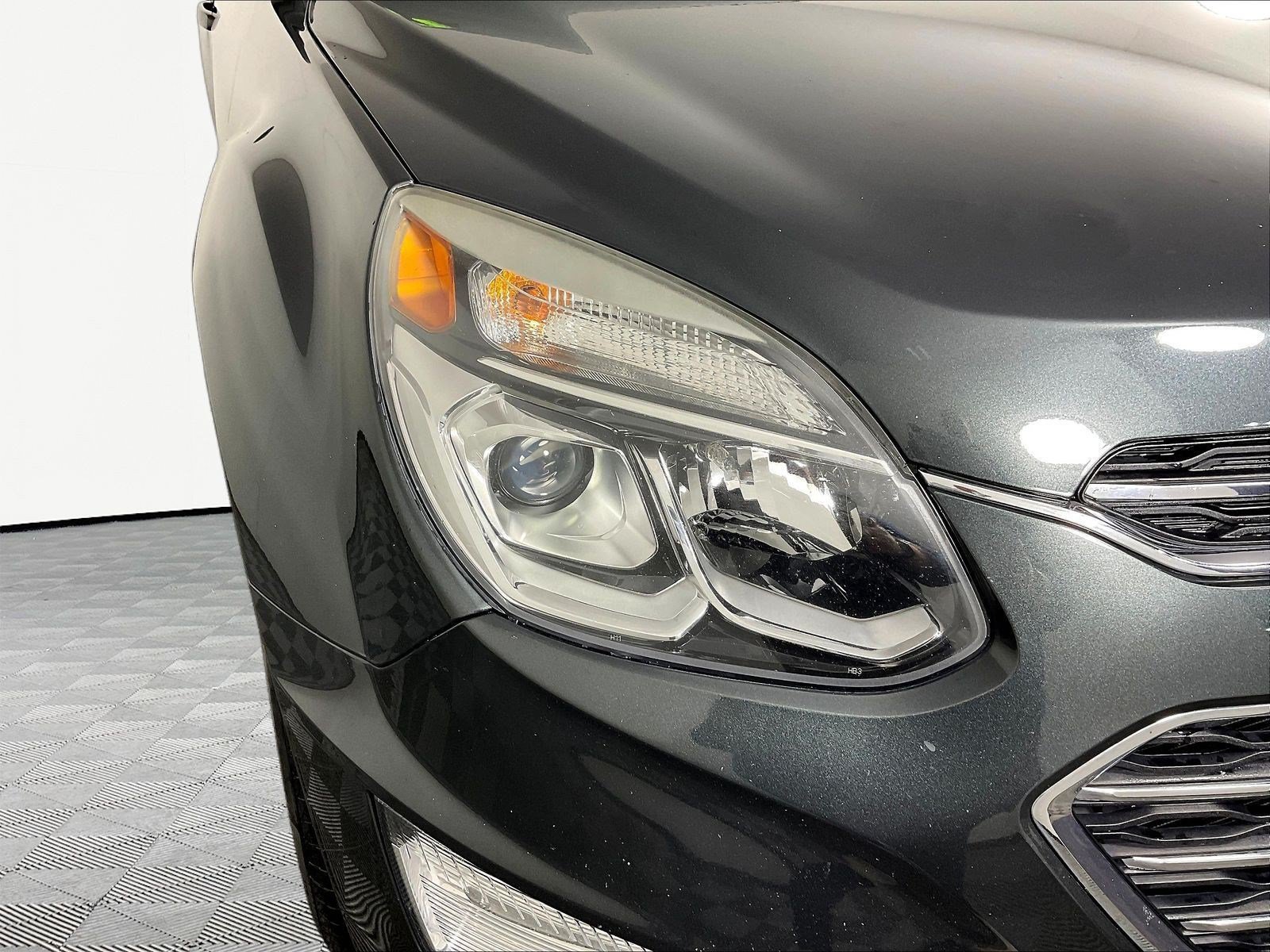Used 2017 Chevrolet Equinox LT w/ Convenience Package FWD image 30