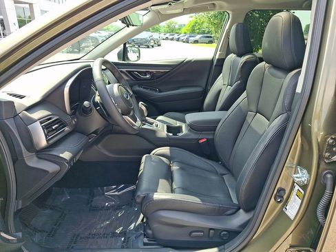 Certified 2025 Subaru Outback Touring XT AWD/4WD image 15