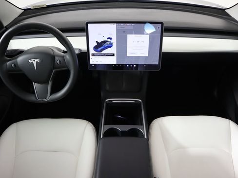 Used 2021 Tesla Model 3 Long Range image 13