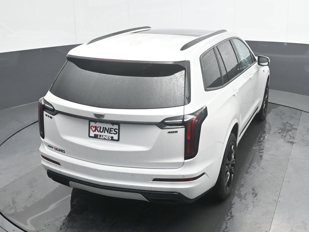 Used 2024 Cadillac XT6 Sport w/ LPO, ONYX Package AWD/4WD image 29