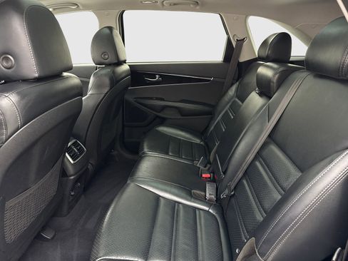 Used 2020 Kia Sorento EX AWD/4WD image 36