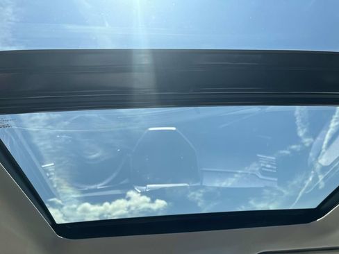 New 2026 Subaru Ascent Limited AWD/4WD image 16
