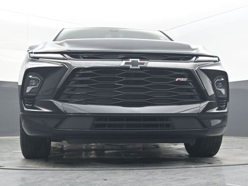 Used 2025 Chevrolet Blazer RS FWD image 26