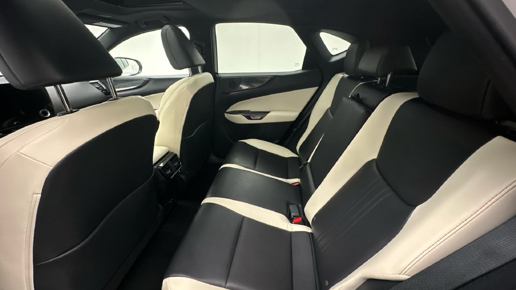 Used 2024 Lexus NX 350 AWD image 10