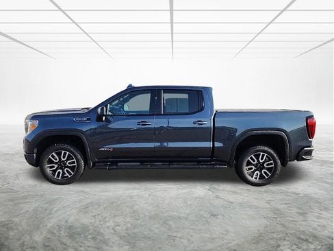 Used 2021 GMC Sierra 1500 AT4 w/ Technology Package AWD/4WD image 2
