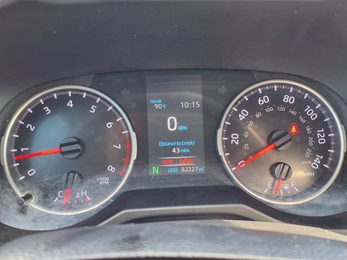 Used 2021 Toyota RAV4 LE FWD image 14