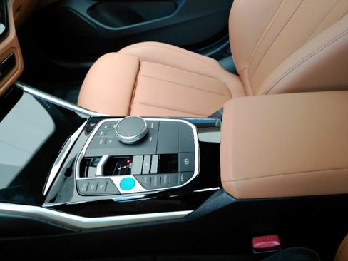 Used 2023 BMW i4 eDrive40 w/ Parking Assistance Package RWD image 44