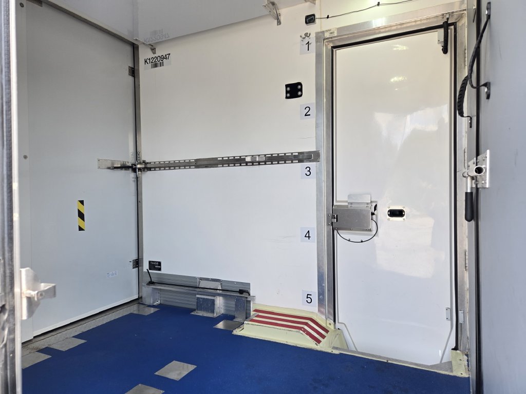 Used 2023 Ford E-350 and Econoline 350 Super Duty w/ Power Windows & Locks Group RWD image 32