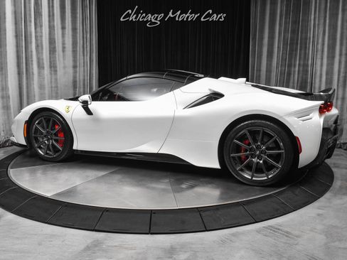 Used 2022 Ferrari SF90 Spider AWD/4WD image 38