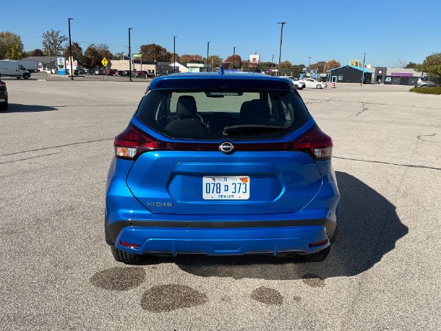 Used 2024 Nissan Kicks S w/ Interior Electronics Package FWD image 19