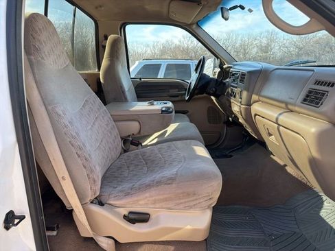 Used 2000 Ford F250 XL image 5