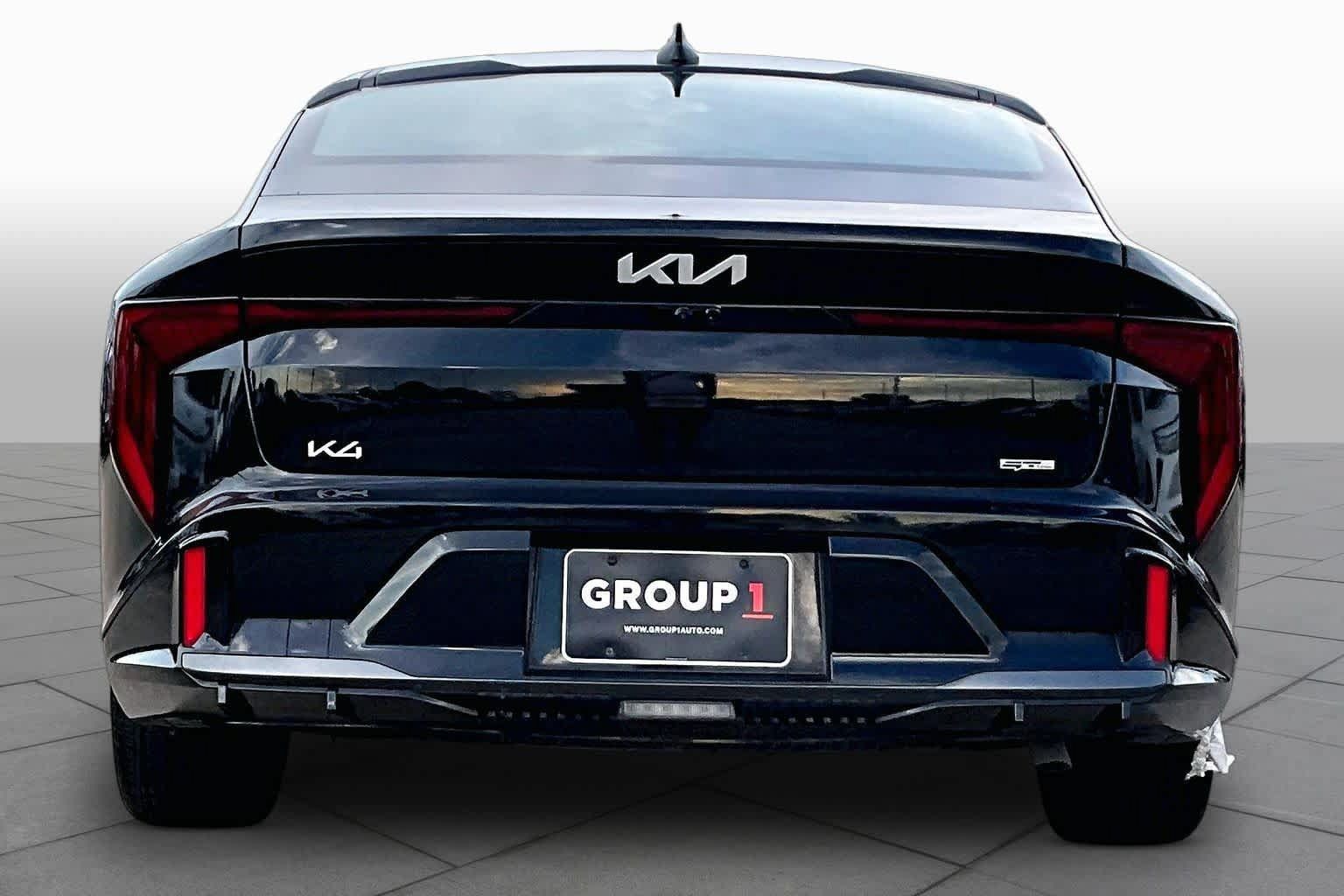Used 2025 Kia K4 GT-Line w/ GT-Line Premium Package FWD image 5