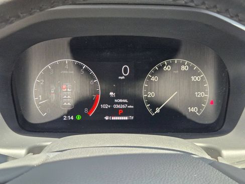 Used 2025 Honda Odyssey Touring image 23