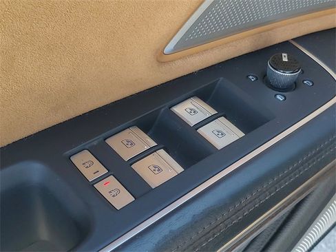 Used 2021 Audi A8 L 4.0T w/ Luxury Package image 12
