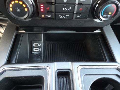 Used 2019 Ford F150 XLT w/ Equipment Group 302A Luxury image 65