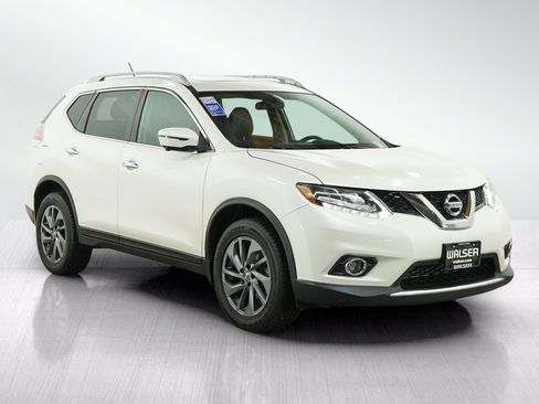 Used 2016 Nissan Rogue SL w/ SL Premium Package AWD/4WD image 8