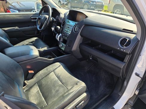 Used 2011 Honda Pilot Touring image 37