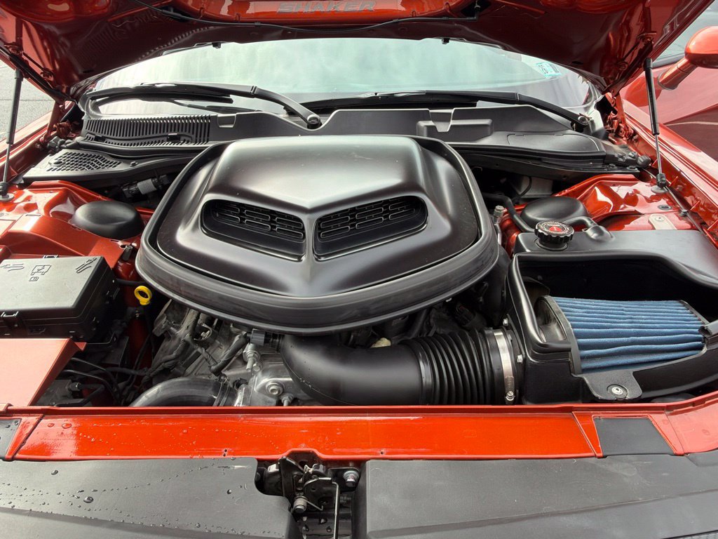 Used 2022 Dodge Challenger R/T w/ Shaker Package RWD image 6