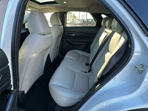 Certified 2025 MAZDA CX-30 AWD 2.5 S w/ Preferred Package image 16