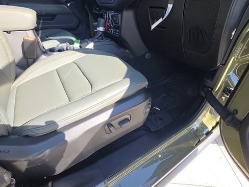 New 2026 Jeep Gladiator Mojave AWD/4WD image 14