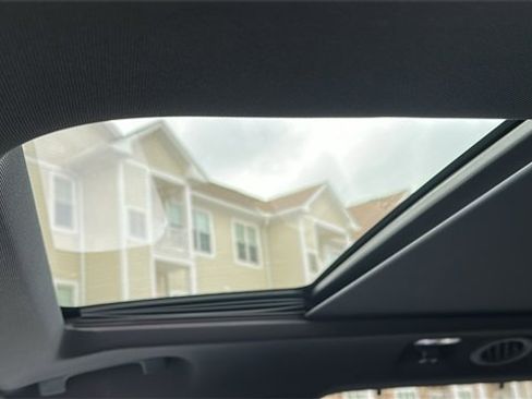 Used 2022 Ford Explorer ST w/ Equipment Group 401A image 11