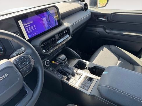 Certified 2025 Toyota Land Cruiser w/ Premium Package AWD/4WD image 19