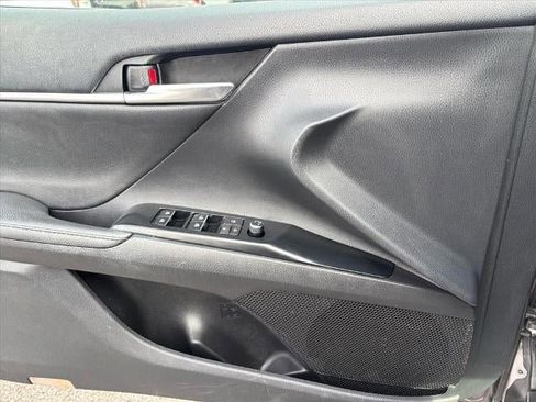 Used 2019 Toyota Camry XSE image 15
