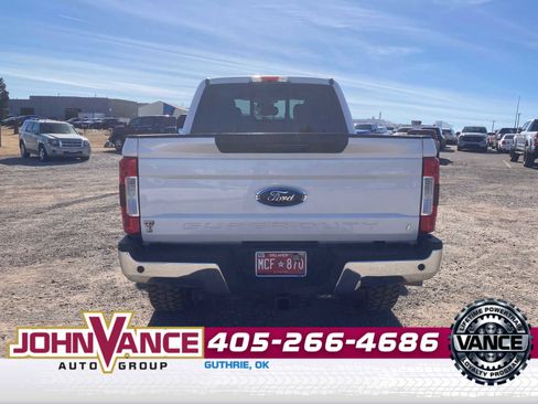 Used 2019 Ford F250 Lariat w/ Lariat Ultimate Package image 6