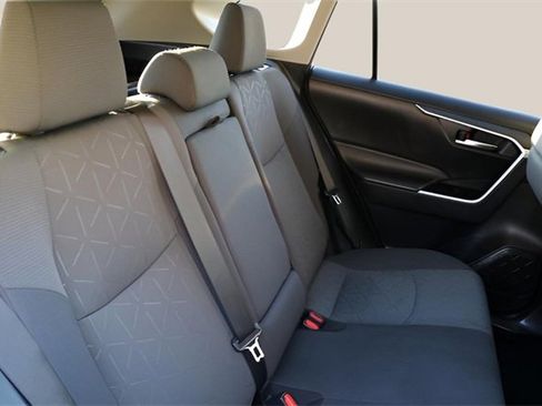 Used 2024 Toyota RAV4 XLE image 15