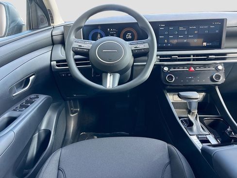 New 2026 Hyundai Tucson SEL image 22