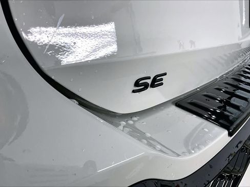 New 2026 Volkswagen Tiguan SE R-Line image 26