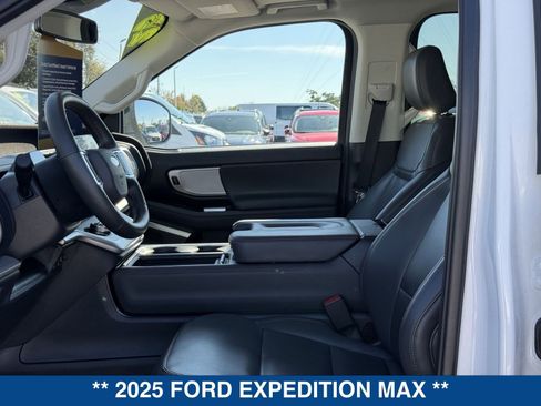 Certified 2025 Ford Expedition Max Active image 24