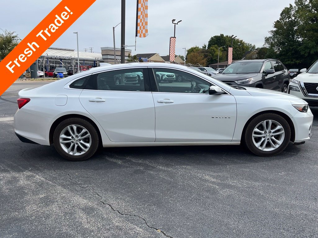 Used 2016 Chevrolet Malibu LT w/ Leather Package FWD image 12