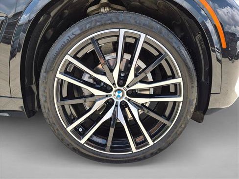 Used 2022 BMW X5 sDrive40i w/ M Sport Package RWD image 23