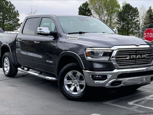 Certified 2021 RAM 1500 Laramie w/ Off Road Group AWD/4WD image 34