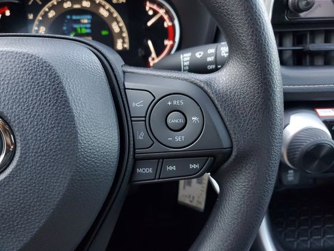 New 2025 Toyota RAV4 LE image 22