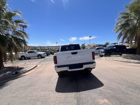 Used 2026 RAM 3500 Tradesman w/ Chrome Appearance Group A AWD/4WD image 4