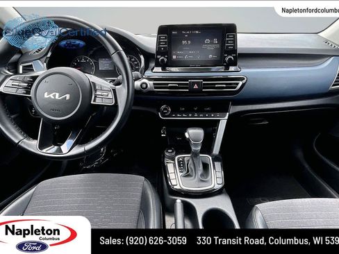 Used 2023 Kia Seltos S FWD image 17