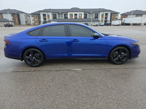 Used 2024 Honda Accord Sport image 14