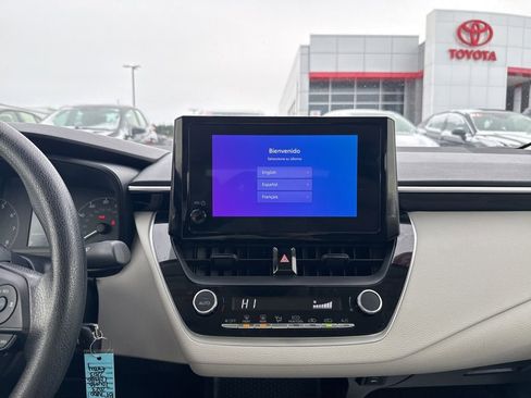Used 2023 Toyota Corolla LE image 21
