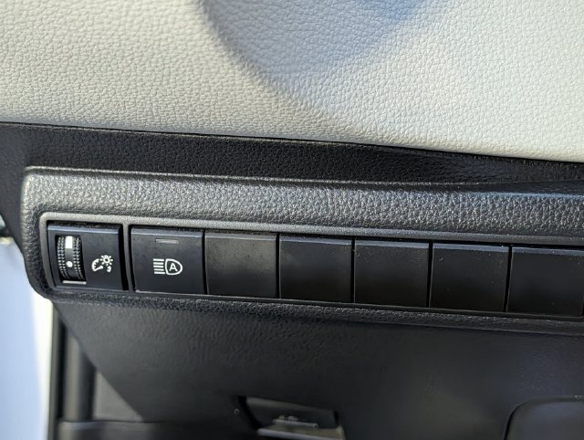 Used 2026 Toyota Corolla LE FWD image 23