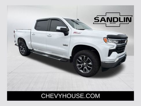 Used 2022 Chevrolet Silverado 1500 LT w/ Z71 Off-Road Package image 1