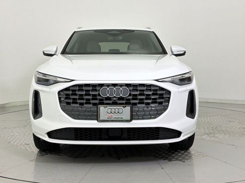 Certified 2025 Audi Q5 Premium w/ Convenience Package AWD/4WD image 6