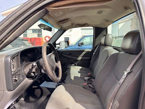 Used 2007 Chevrolet Silverado 2500 W/T image 12