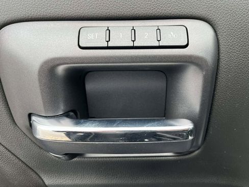 Used 2017 Chevrolet Silverado 2500 LTZ w/ Duramax Plus Package image 18