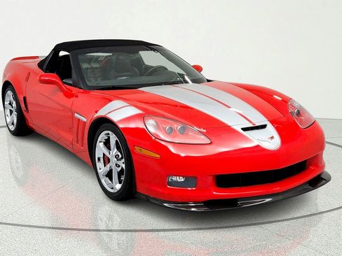 Used 2012 Chevrolet Corvette Grand Sport w/ 3LT Preferred Equipment Group RWD image 7