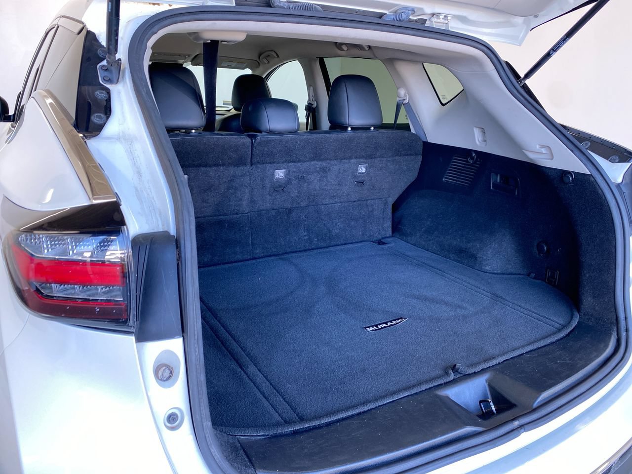 Used 2023 Nissan Murano SV FWD image 15