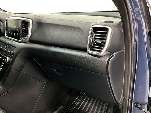 Used 2022 Kia Sportage Nightfall Edition FWD image 19