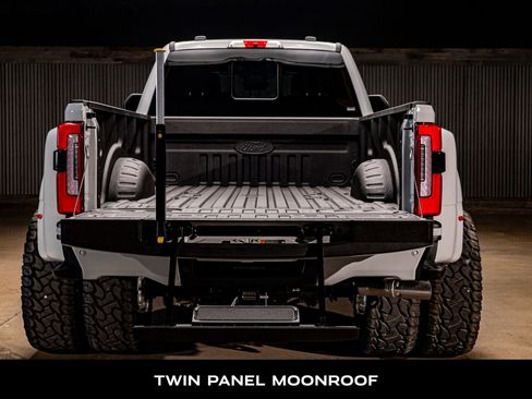 Used 2026 Ford F450 Platinum image 8