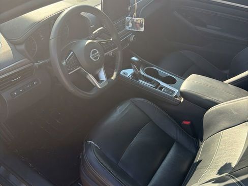 Certified 2022 Nissan Altima 2.5 SL FWD image 8